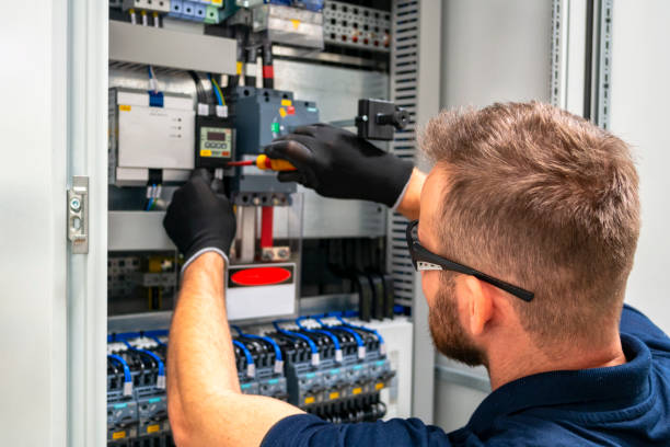 Best Licensed Electrician  in Englewood Cliffs, NJ